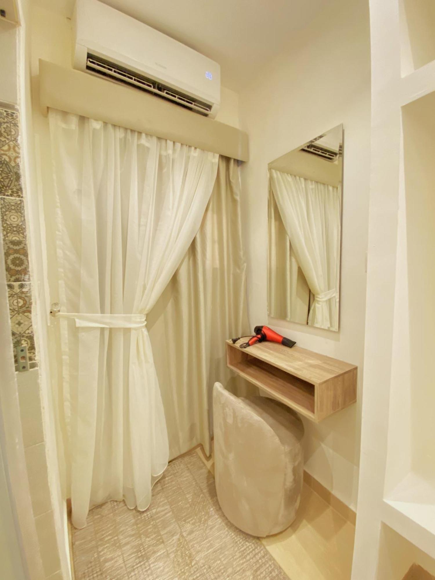 Seven Pyramids View Inn Кайро Стая снимка